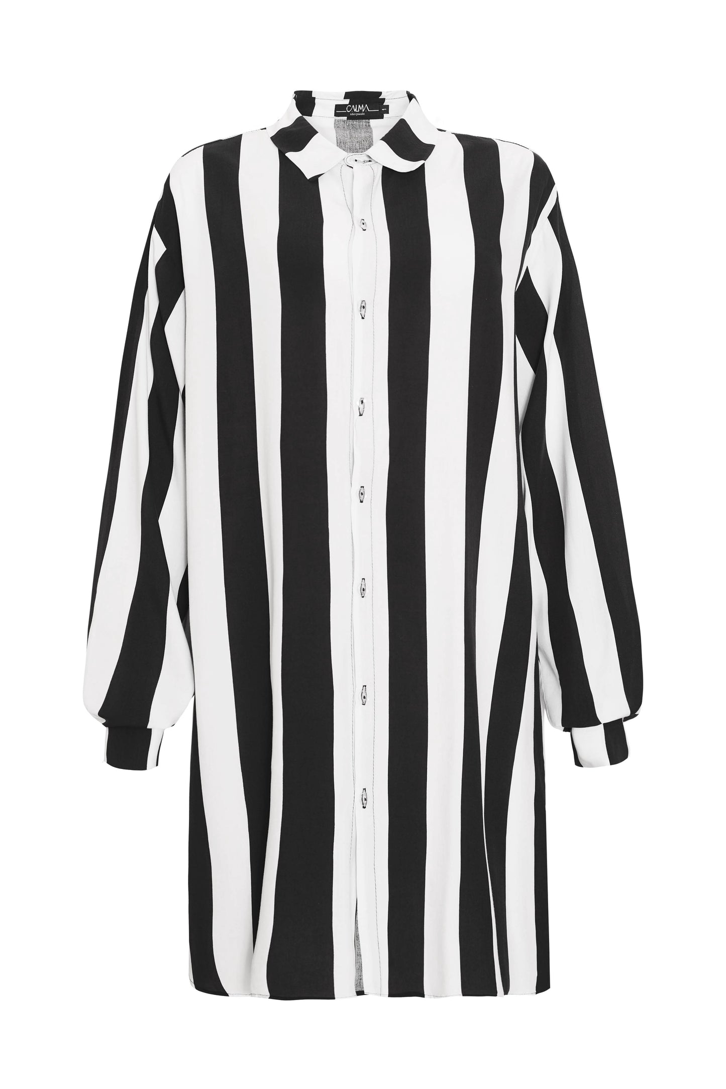 Long sleeve shirt with a stripe pattern in black and white, the fit is oversize and a bit long perfect to use as a dress or tucked in.
